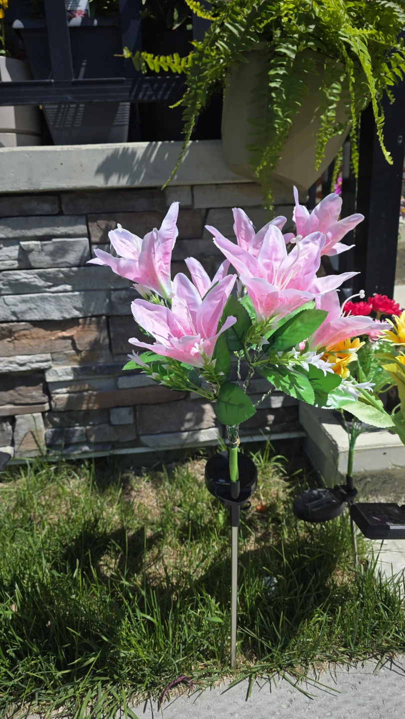 Solar Powered Pink Lily Garden Lights for sale - photo 3