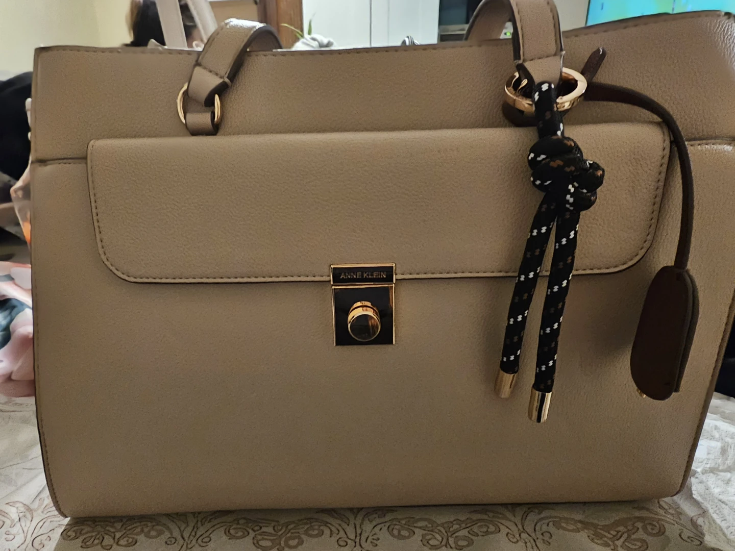 Look at this beautiful bag, purse - photo 2