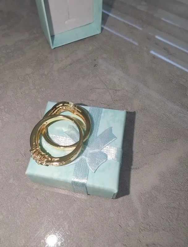 Gold tone bridal ring set with clear stones