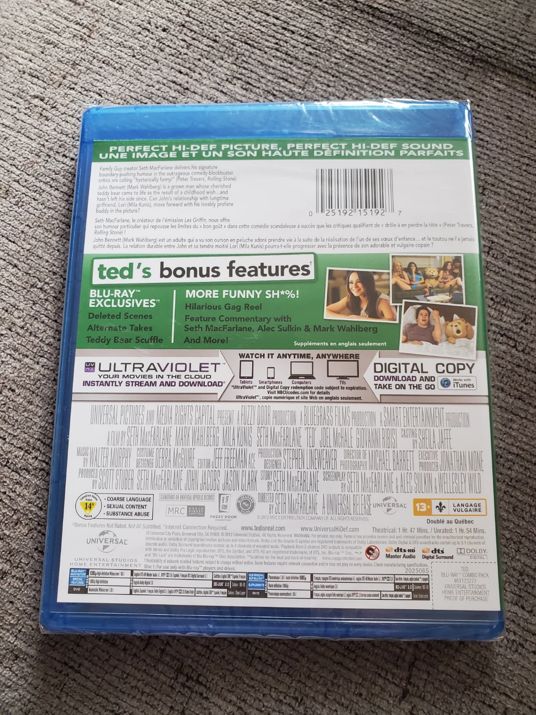 Ted Unrated Blu-ray + DVD + Digital Copy ⚽ - photo 2