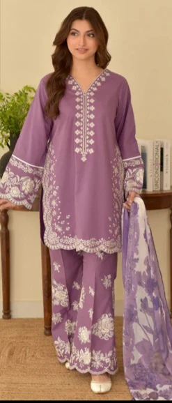 Traditional South Asian Party Wear Dress (Three-Piece) - photo 3