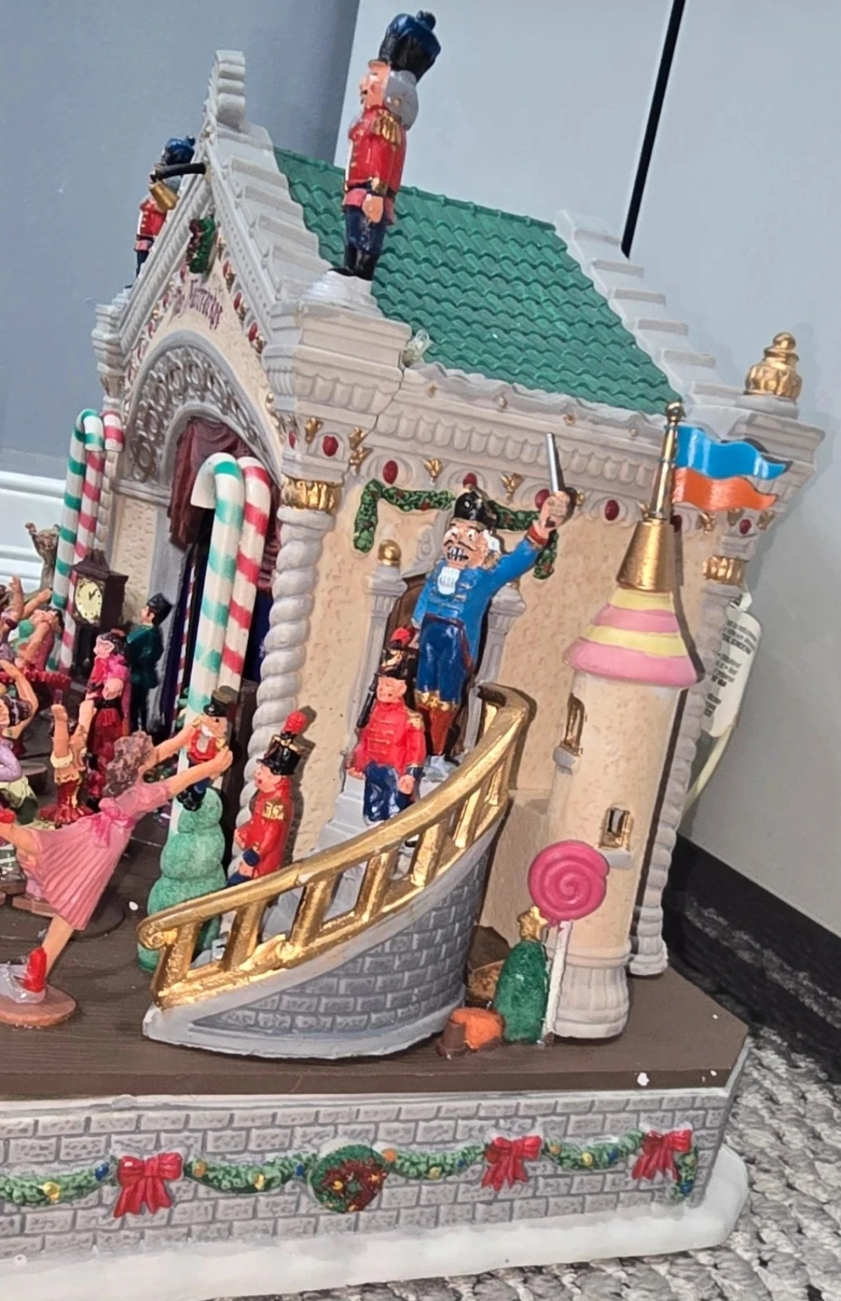 Nutcracker Ballet Mini Stage Christmas Set - photo 5