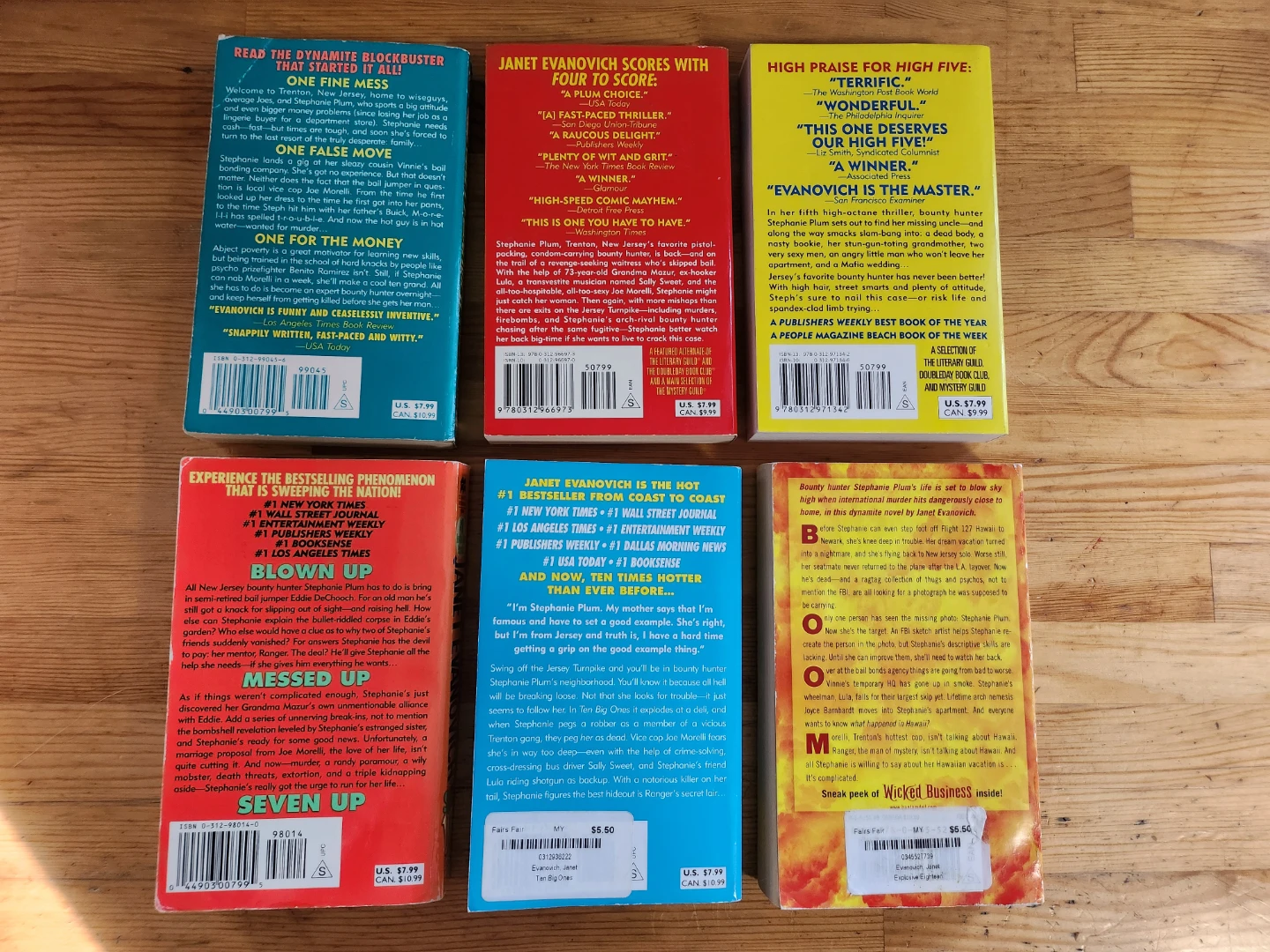 Janet Evanovich Stephanie Plum Novels Book Lot - photo 2