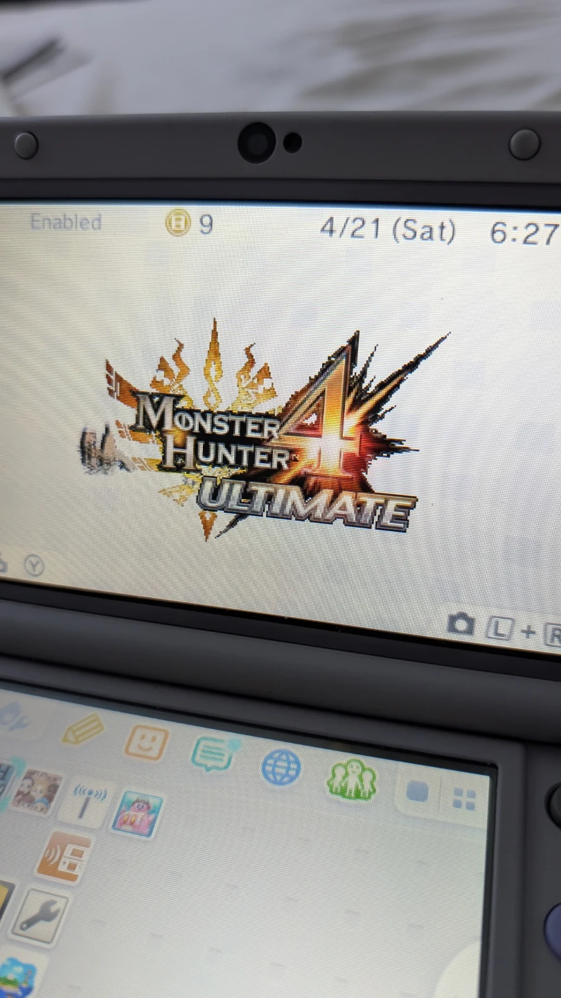 3DS GAME - MONSTER HUNTER 4 ULTIMATE - photo 2