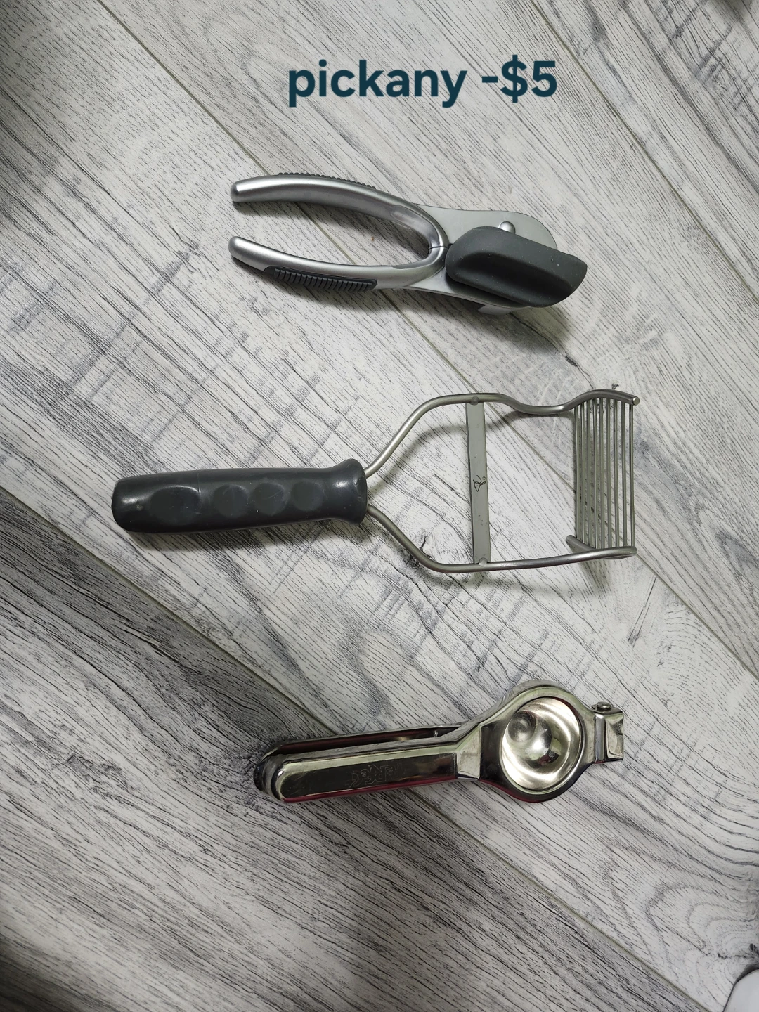 Assorted Kitchen Gadgets - photo 3