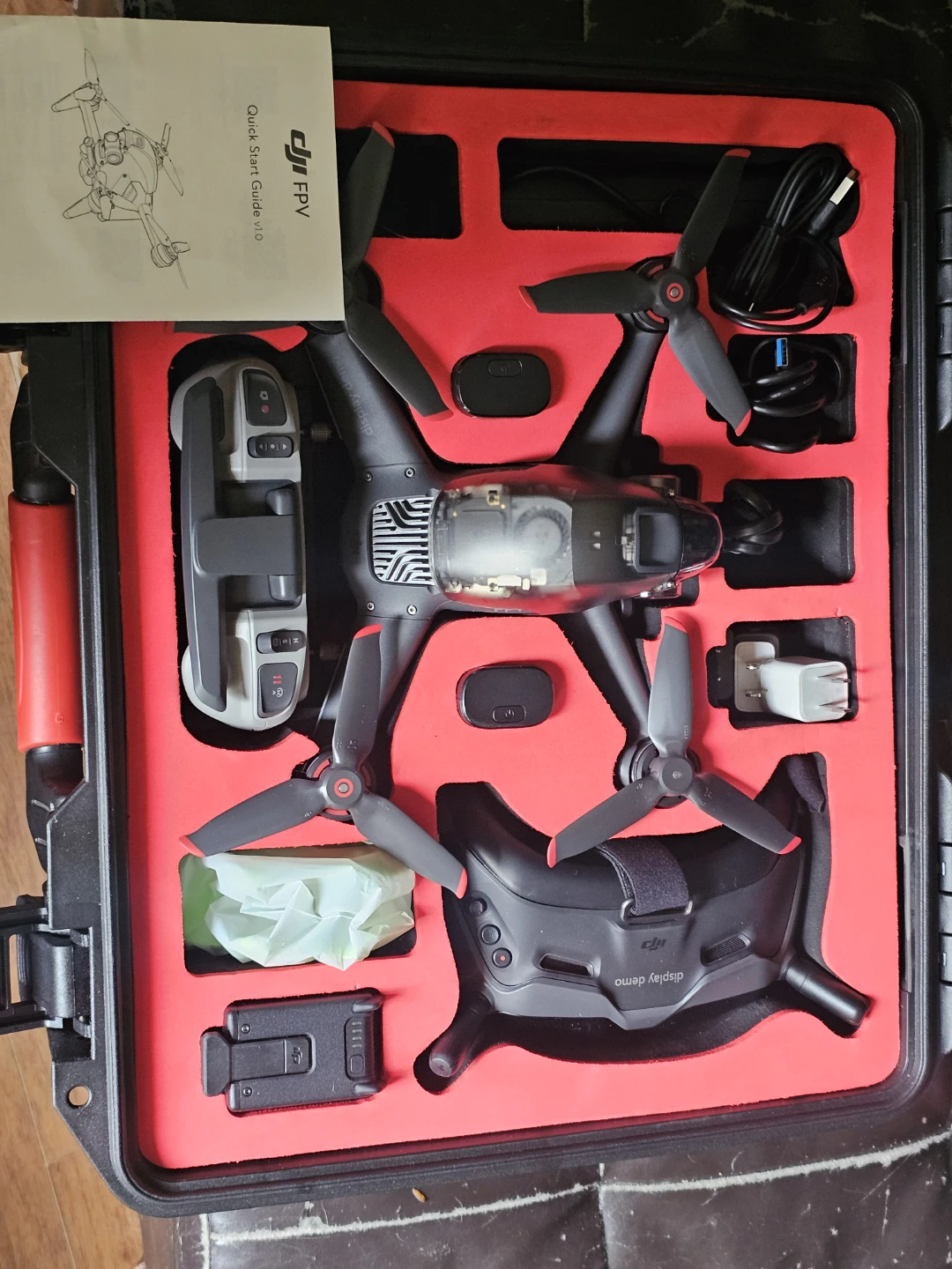 DJI FPV Drone Combo with Goggles - photo 5