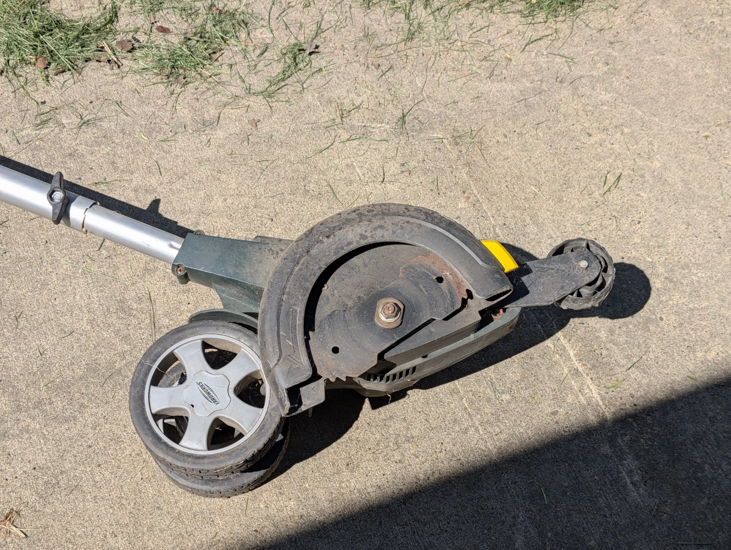 Trimmerworks Electric Wheeled Trimmer