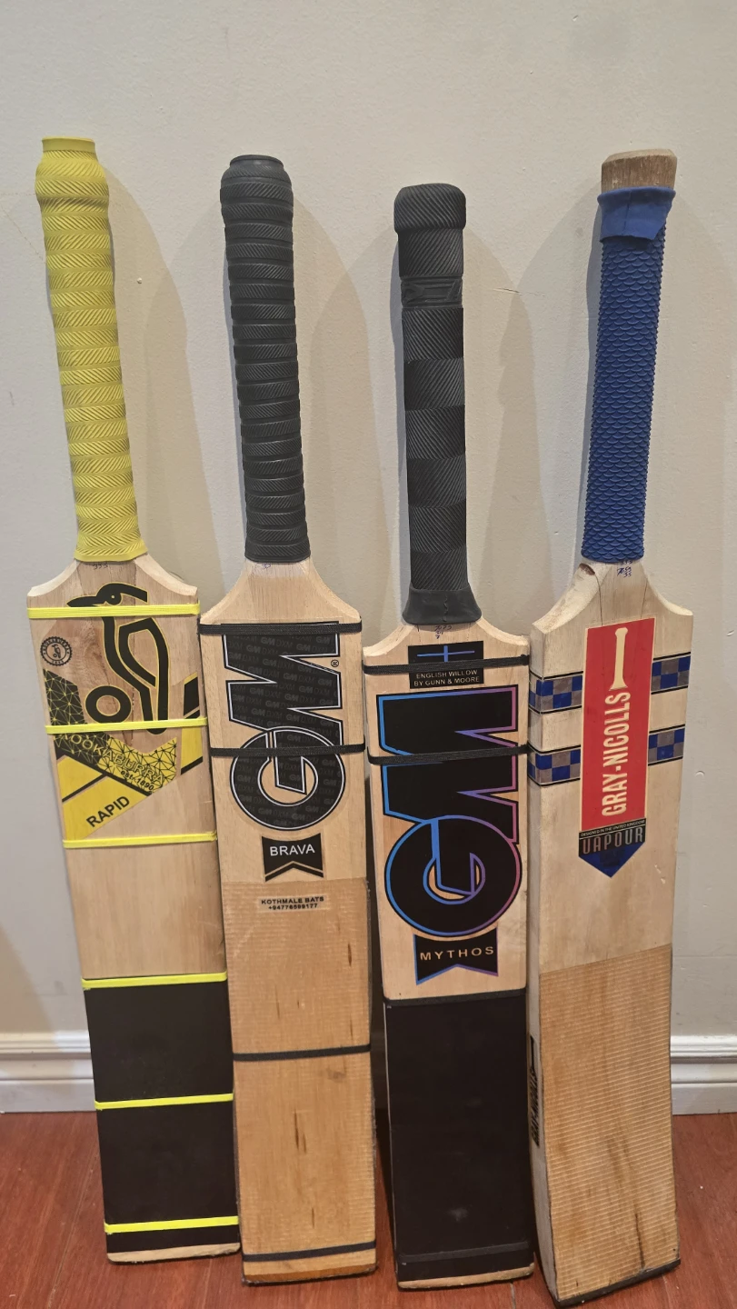 Set of 4 Cricket Bats: GM, Gray-Nicolls, Kookaburra