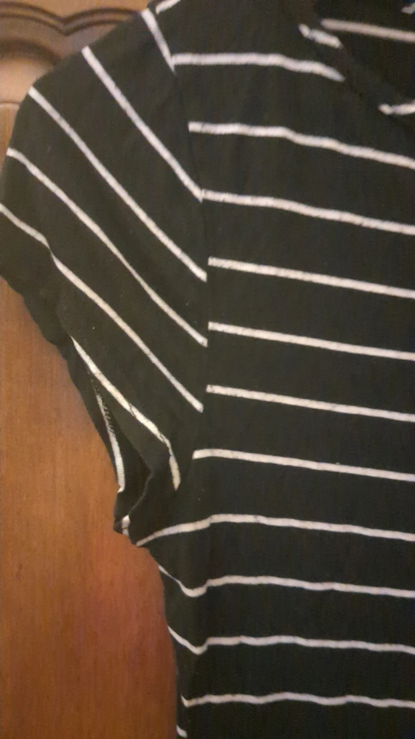 Green Envelope Striped T-Shirt Size M - photo 3