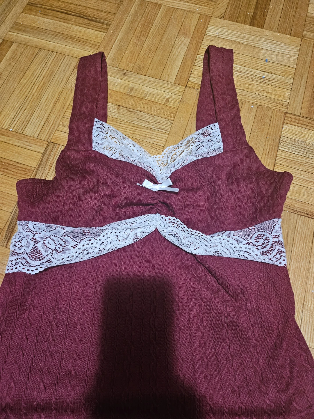 Maroon Knit tank top with White Lace Trim - photo 3