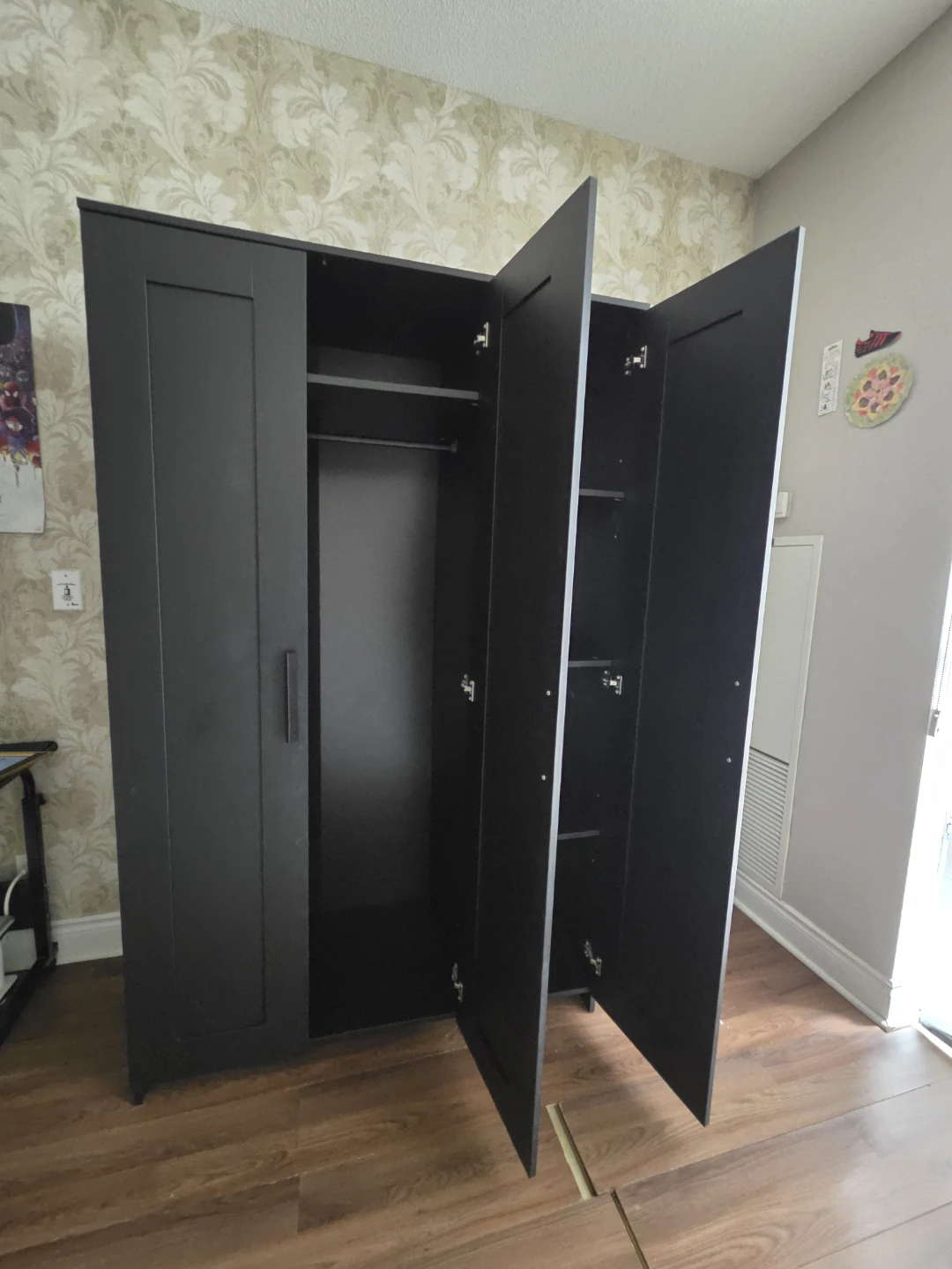 IKEA BRIMNES Wardrobe with 3 doors - photo 3