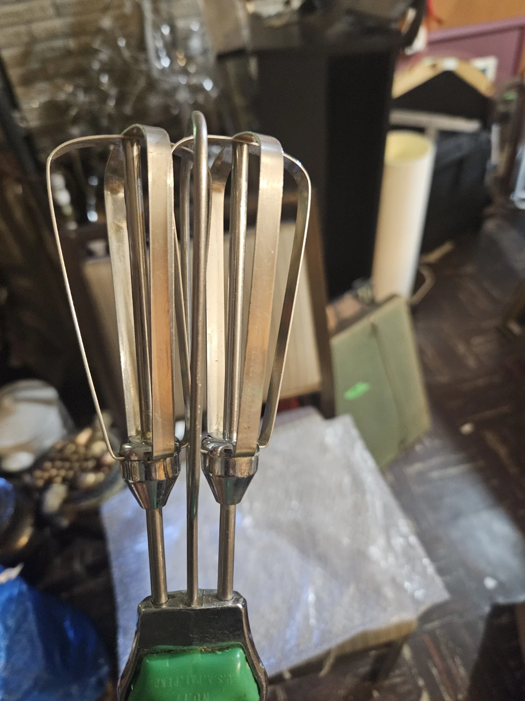 Vintage Hand Crank Egg Beater - photo 4