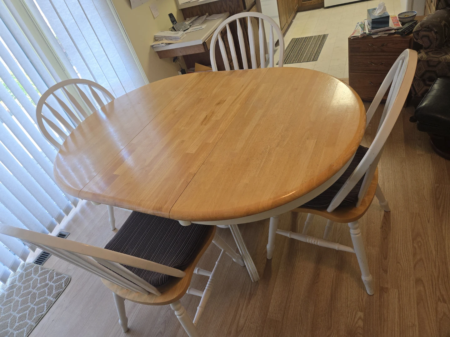 Oval Dining Table with 4 Chairs
