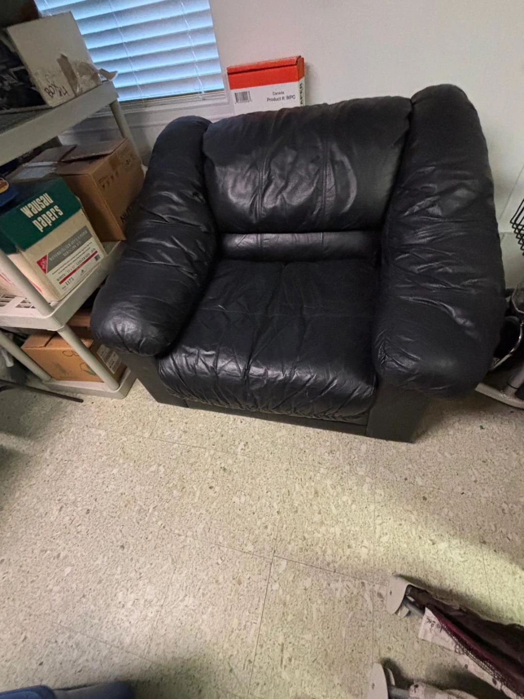 Black Leather Armchair - photo 2