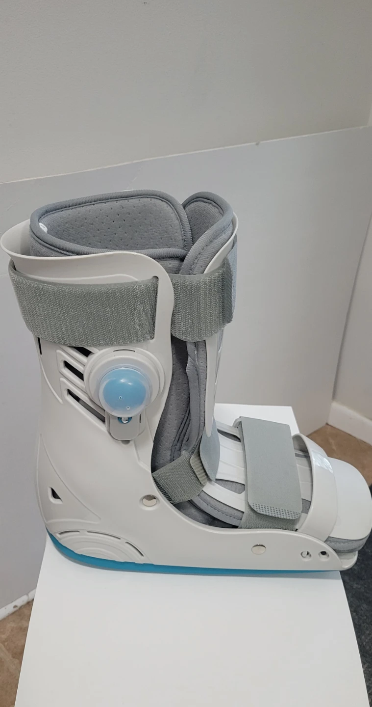 EUC Large Medical Walking Boot