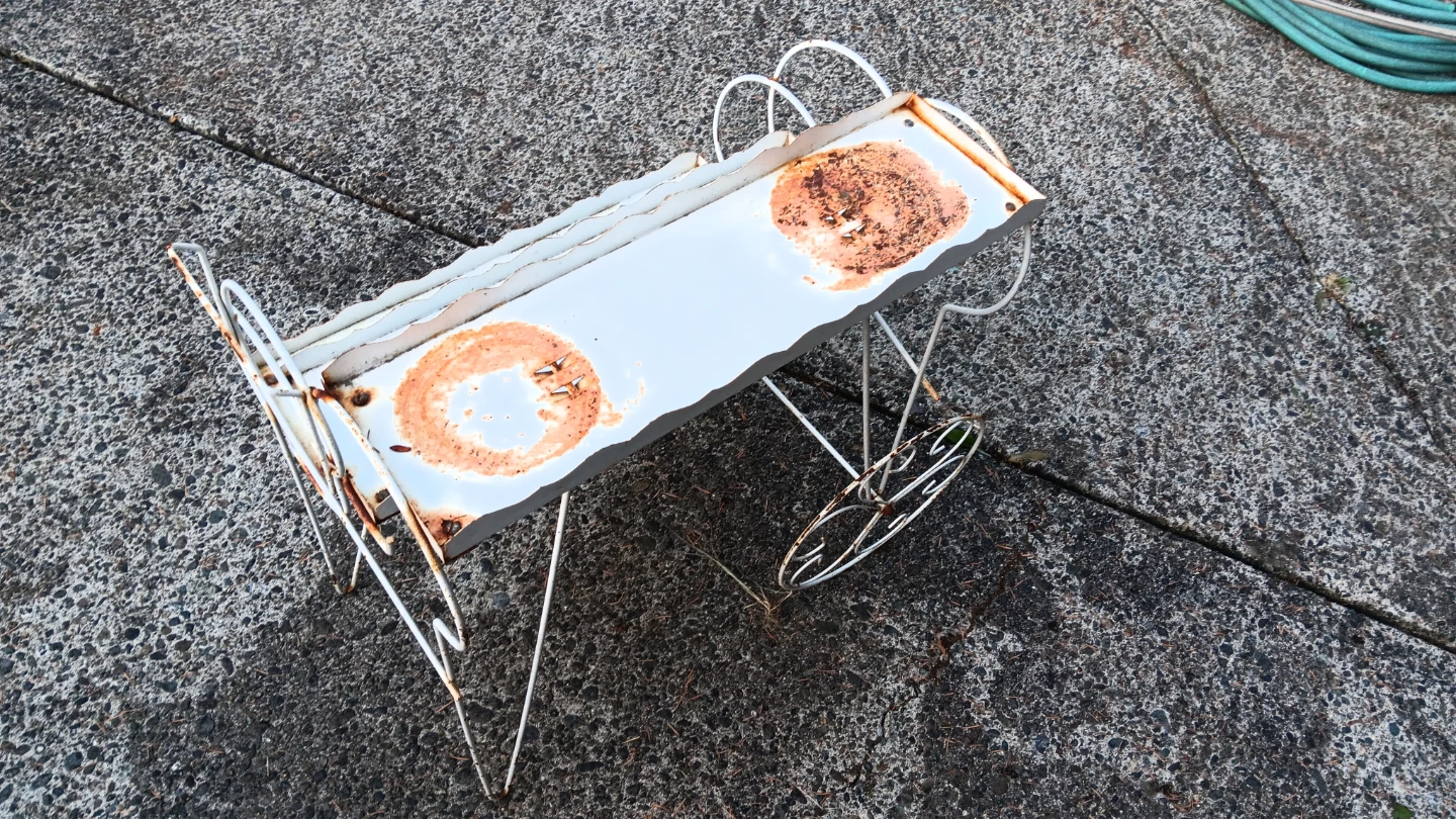 Vintage White 3-Tier Plant Stand with Wheels - photo 4