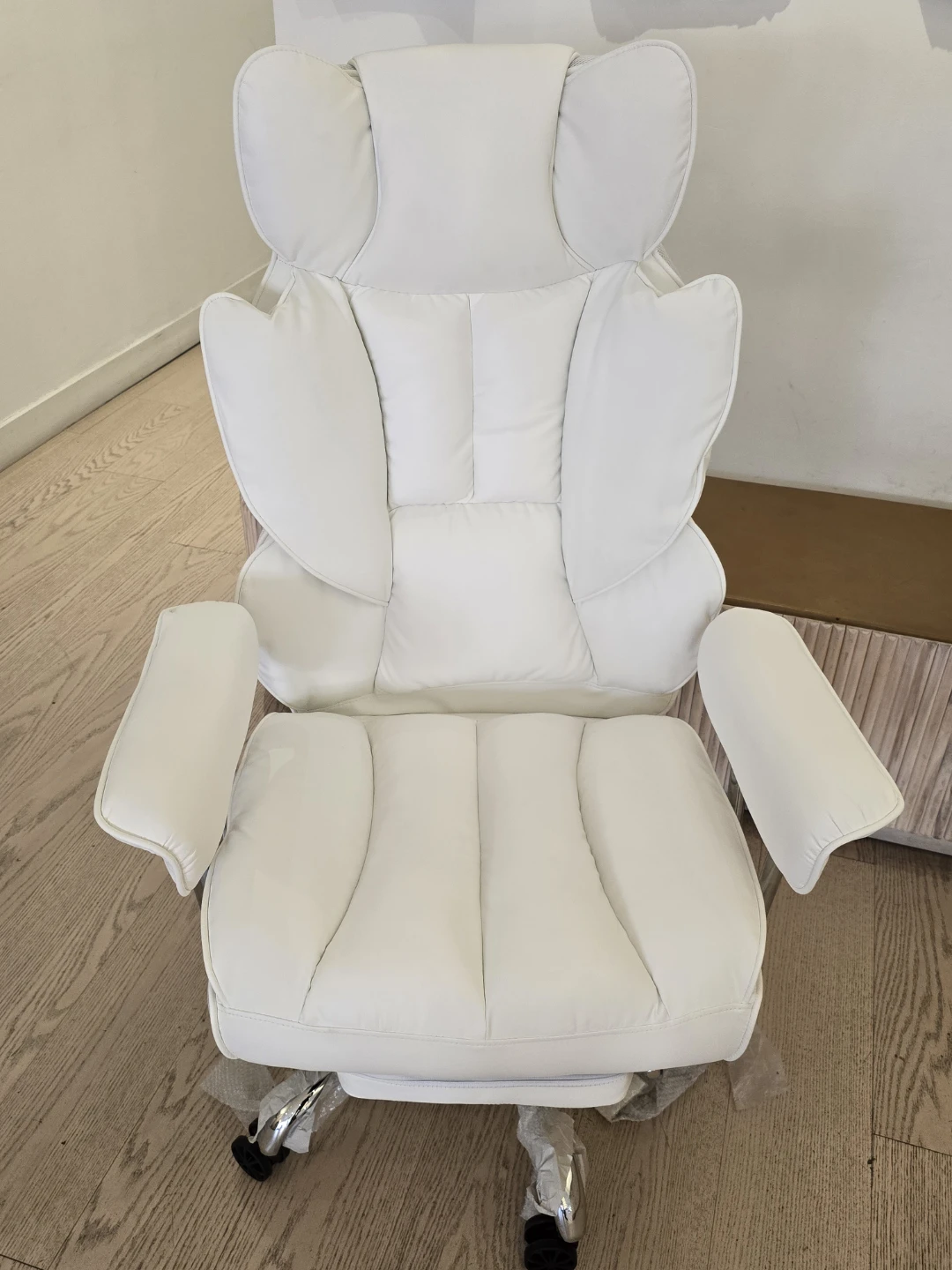 White Executive Office Chair