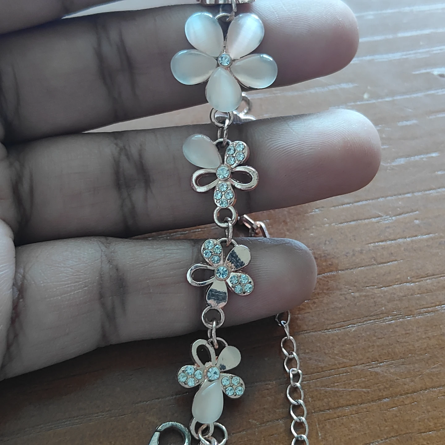 Flower crystal bracelet - photo 2