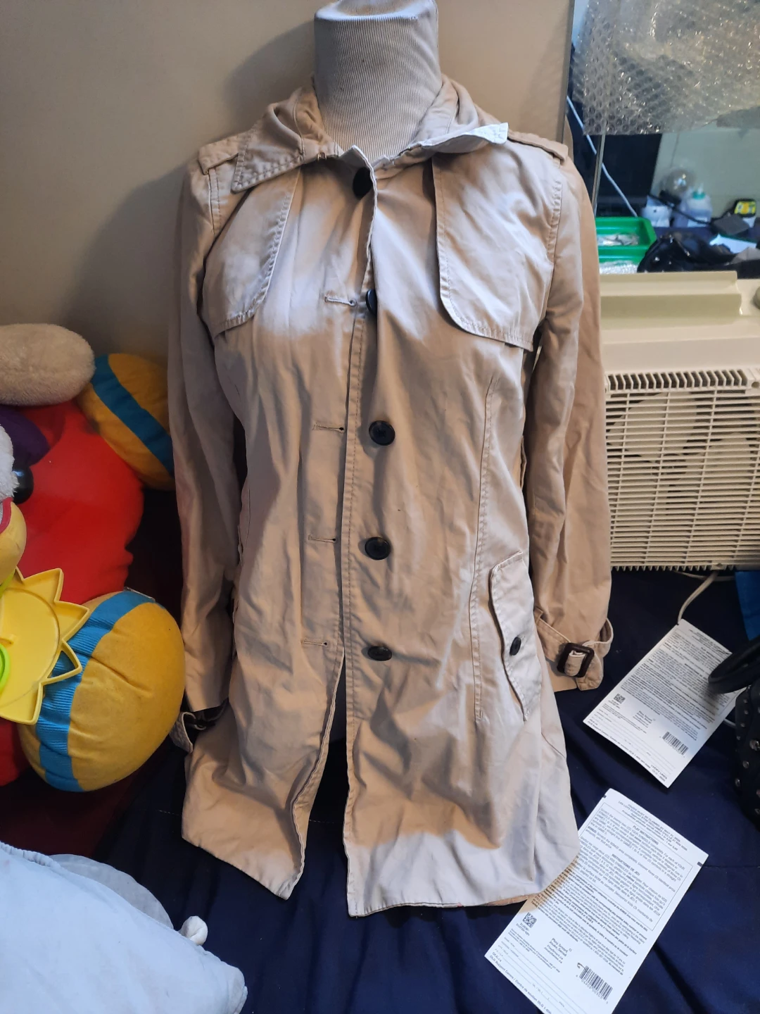 Banana Republic T⅜rench Coat