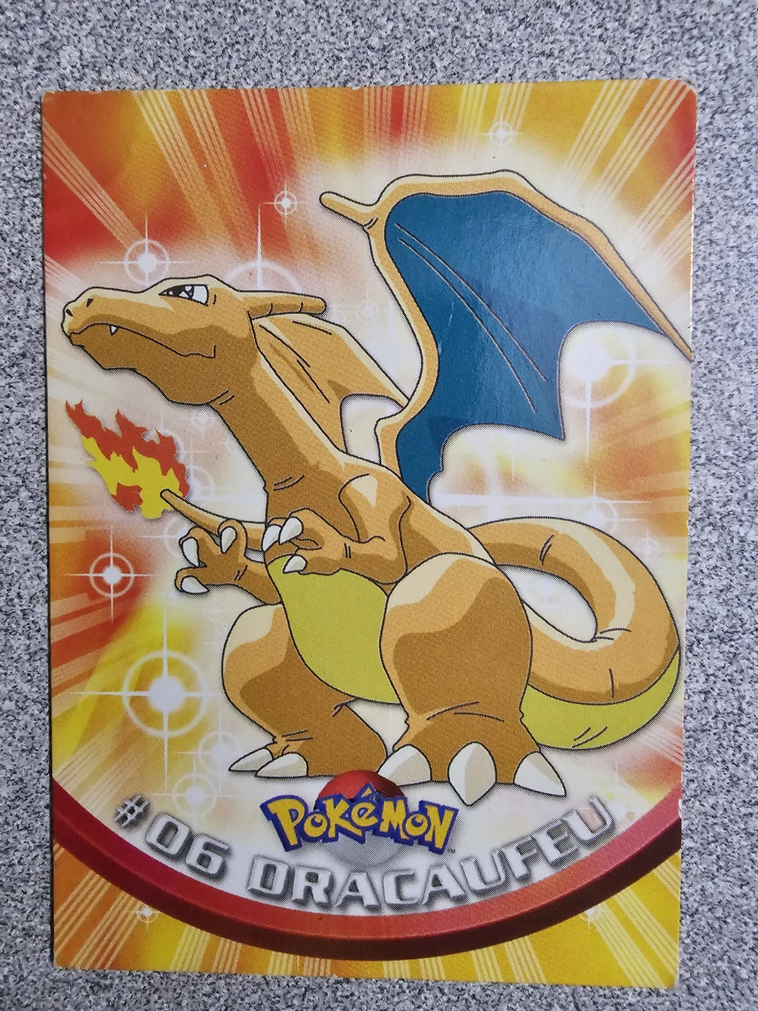 #06 Charizard Pokémon Card