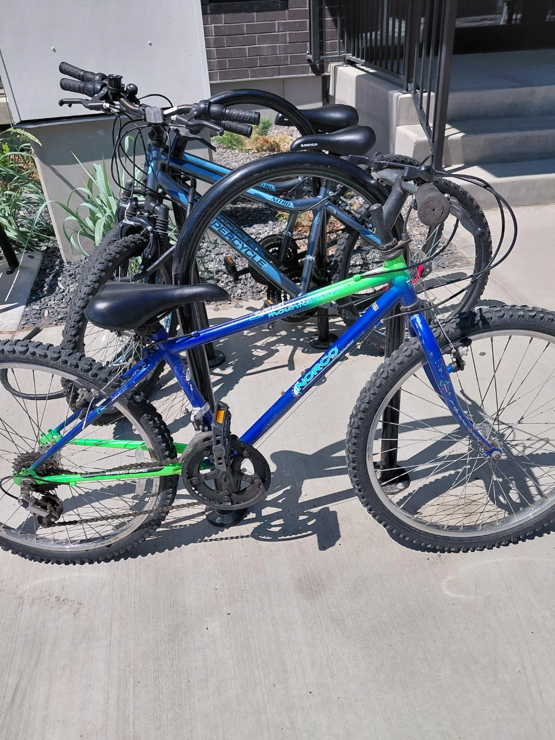 Norco Mountaineer Mountain Bike - photo 3