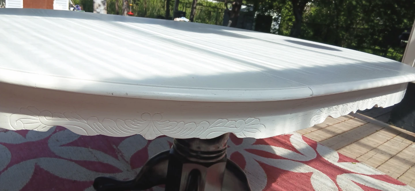 White Pedestal Dining Table - photo 3