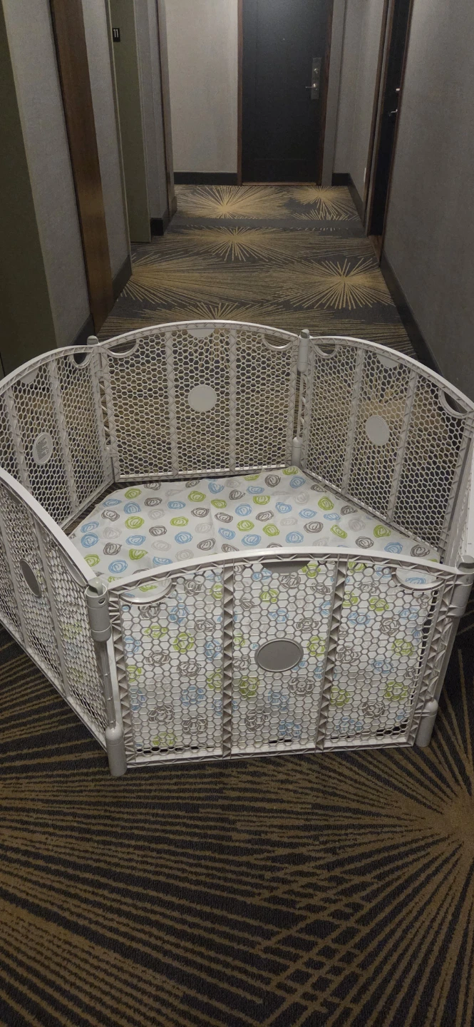Babies "R" Us Safety Yard playpen with Play mat - photo 2
