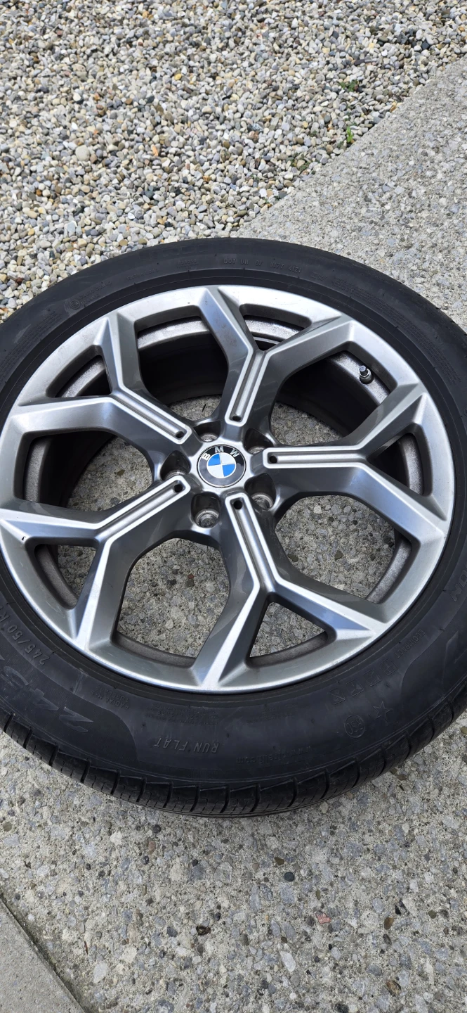 Set of 4 BMW All Season Tires with Rims - photo 2