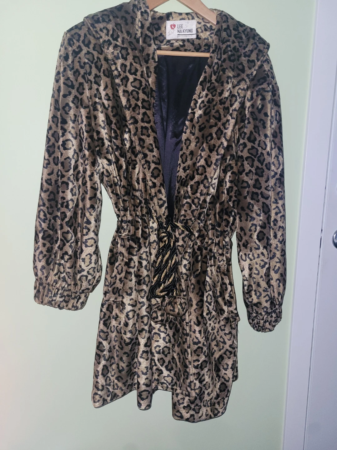 Lee Na Kyung Leopard Print Hooded Jacket - photo 5