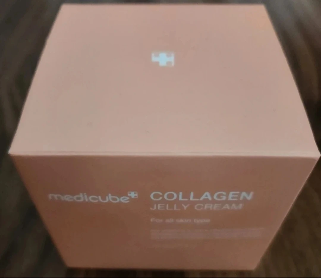 ⚽ Brand new Medicube Collagen Jelly Cream