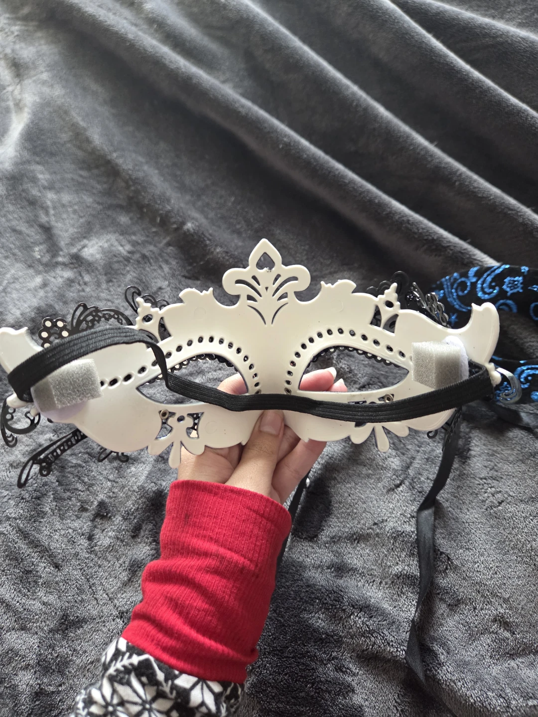Assorted Masquerade Masks - photo 4