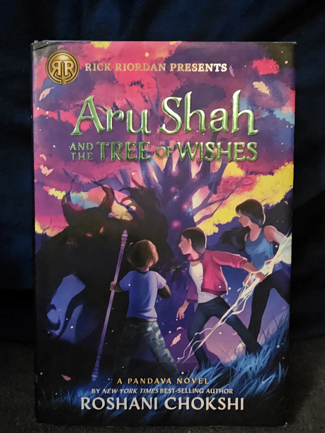 Aru Shah and the Tree of Wishes by Roshani Chokshi
