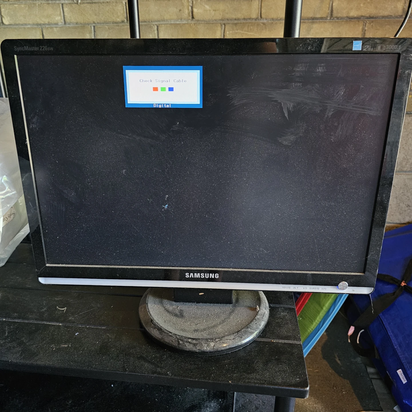 Samsung SyncMaster 226BW Monitor