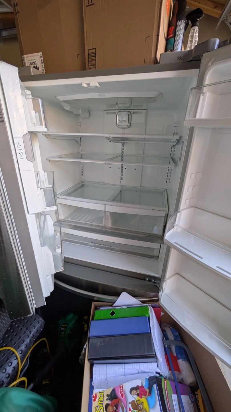 LG Stainless Steel French Door Refrigerator with Ice Dispenser - photo 3