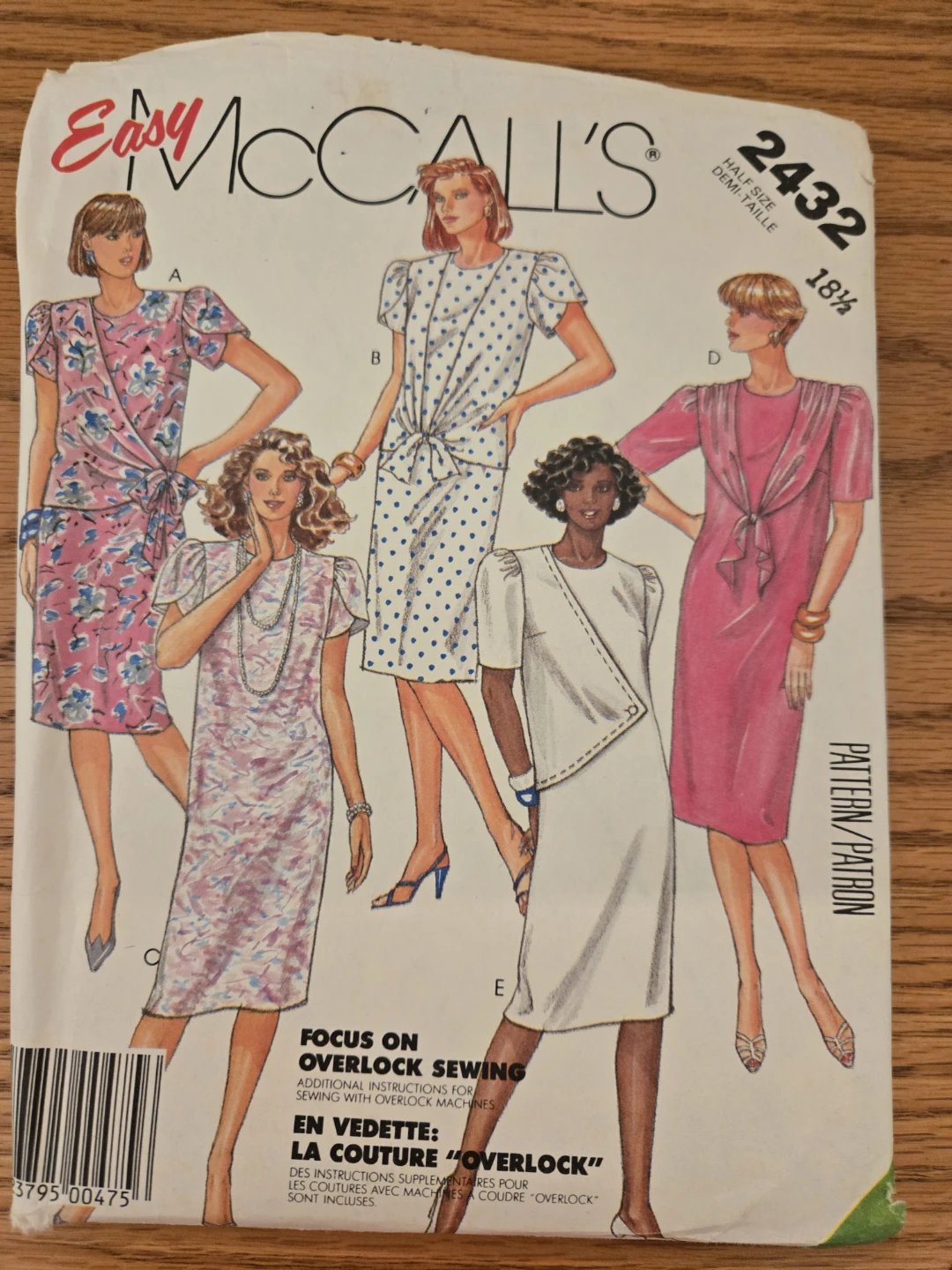 Various size 18 sewing patterns - photo 3