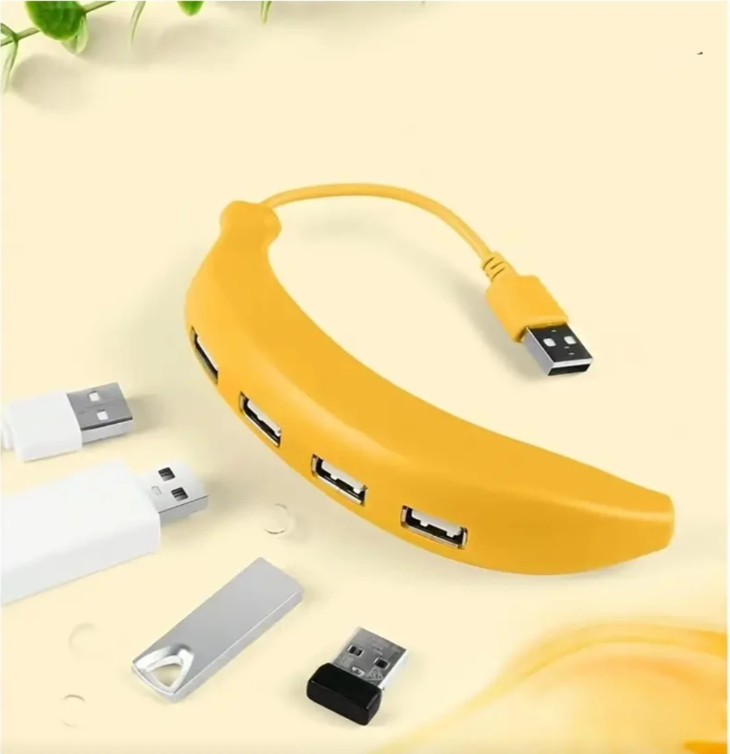 Banana Shaped 4-Port USB Hub. *Brand New*