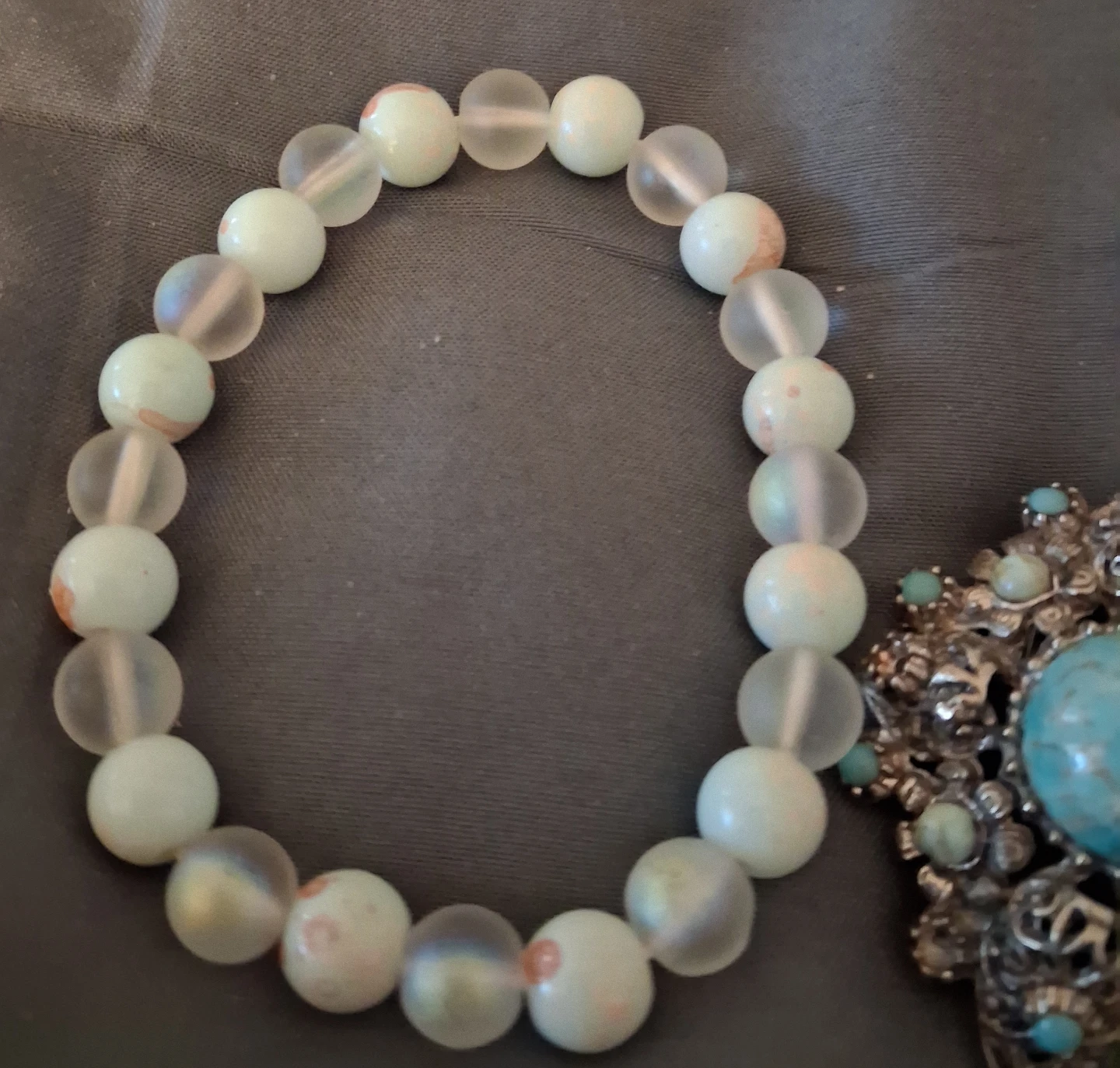 Beaded Bracelet and Brooch Set - photo 4