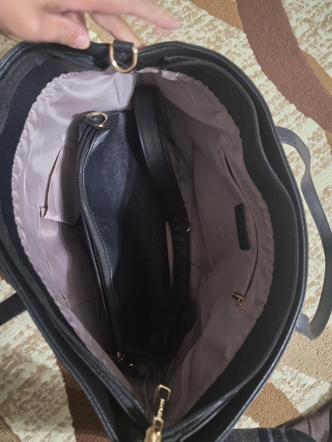 Black Tote Bag with Gold V Accent - photo 3