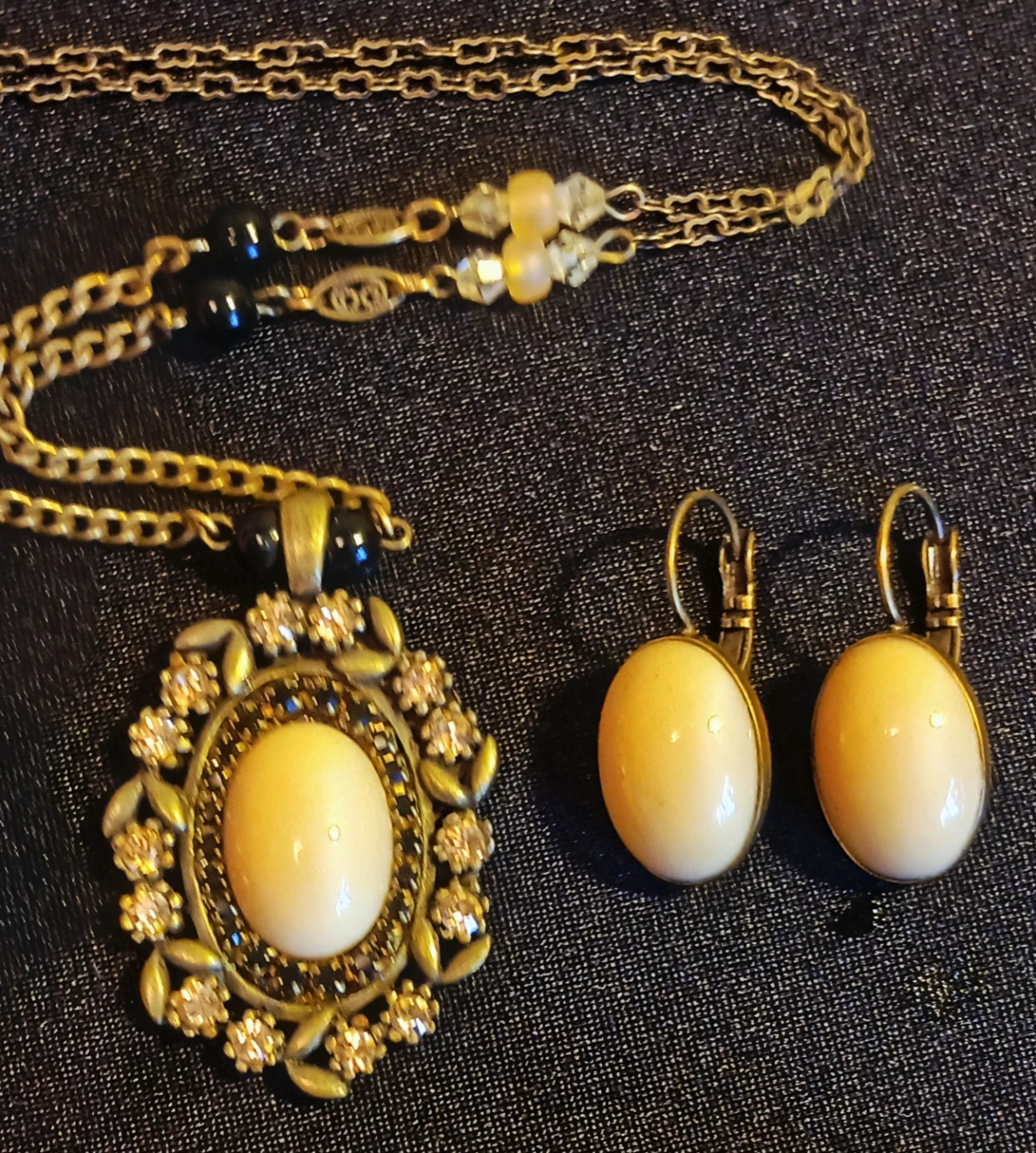 Jewelry Set - Necklace, Earrings & Ring - photo 5