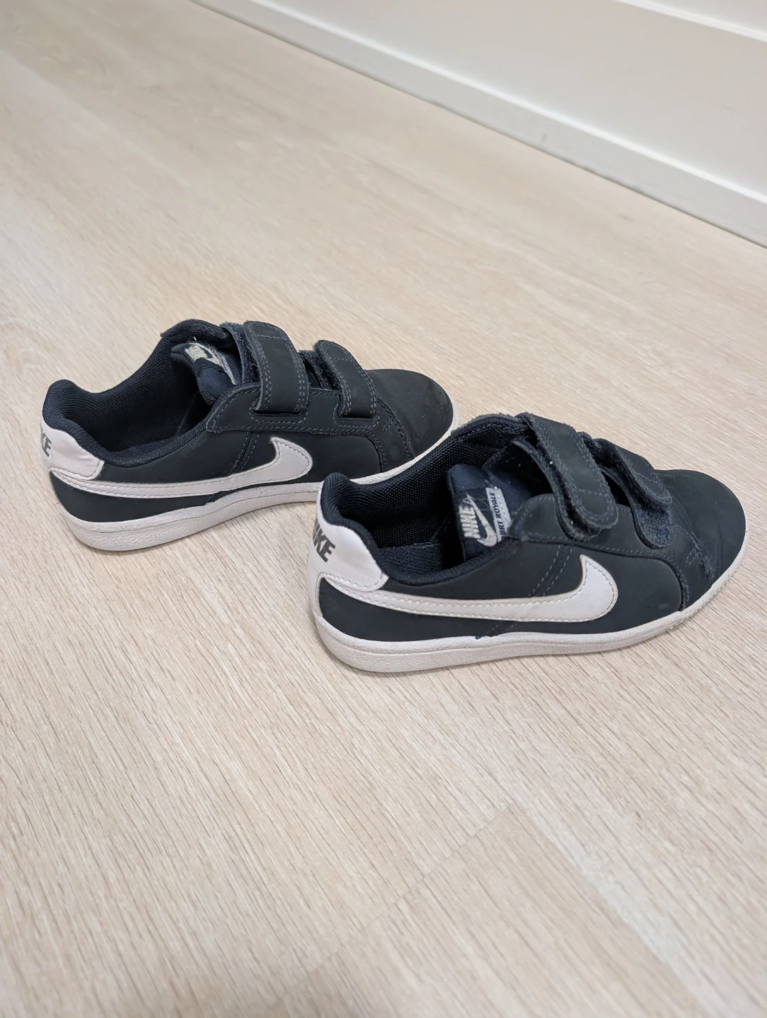 Nike Court Royale Toddler Shoes - Size 11C - photo 4