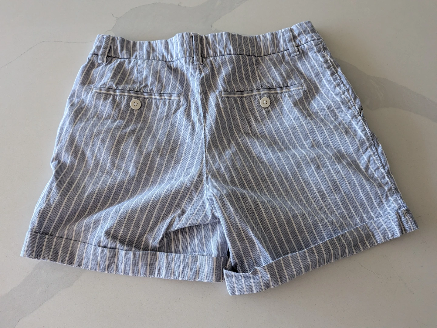 H&M Blue and White Stripe Shorts - photo 2