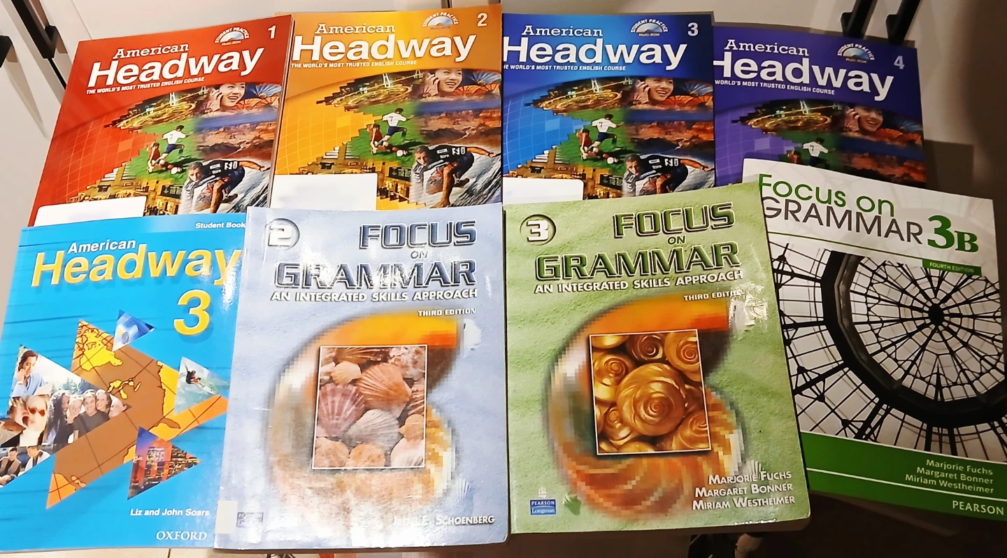 FREE English Learning Materials - Conversation & Grammar ⚽