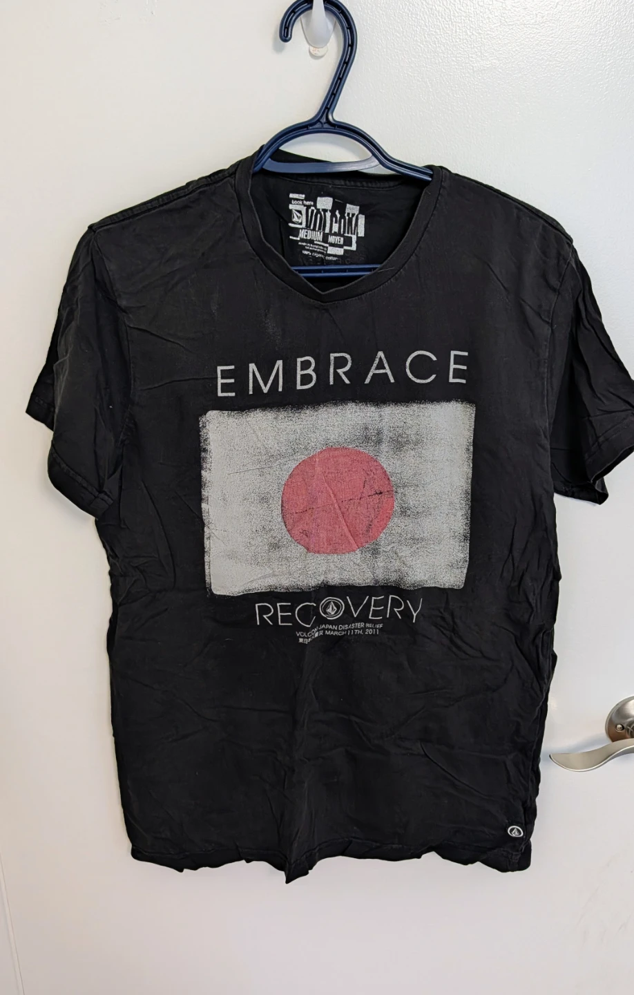Volcom "Embrace Recovery" T-Shirt - Men's Size Medium