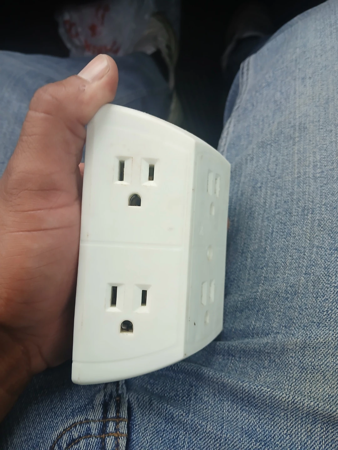 GE 6-Outlet Rotating Wall Tap - photo 3