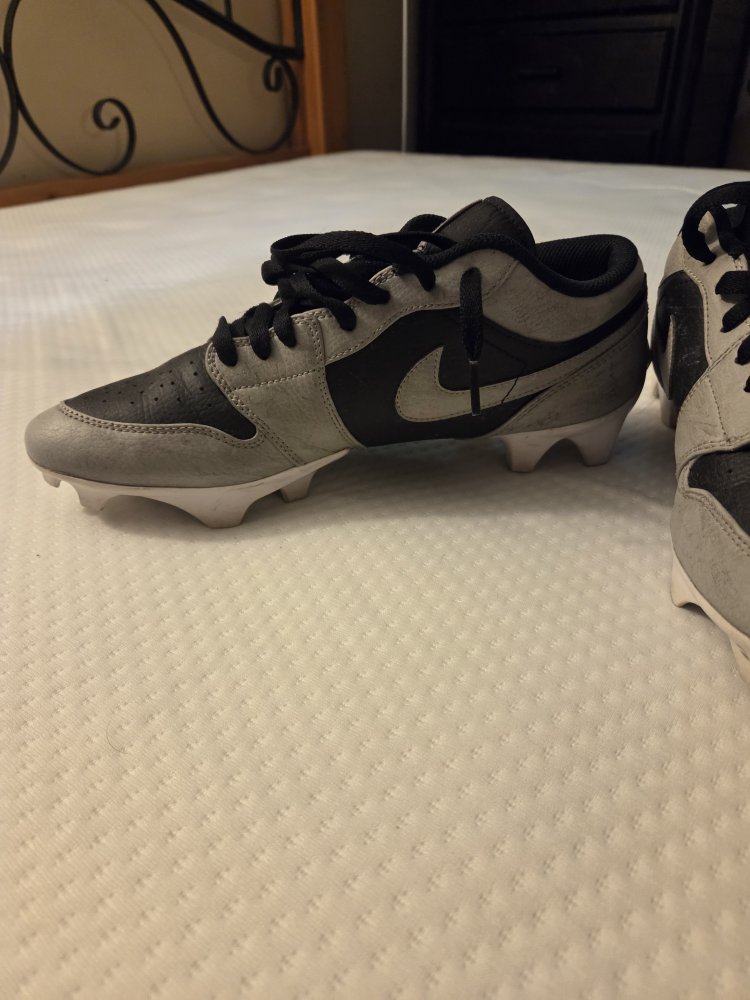 Jordan 1 Low TD Cleat - photo 2