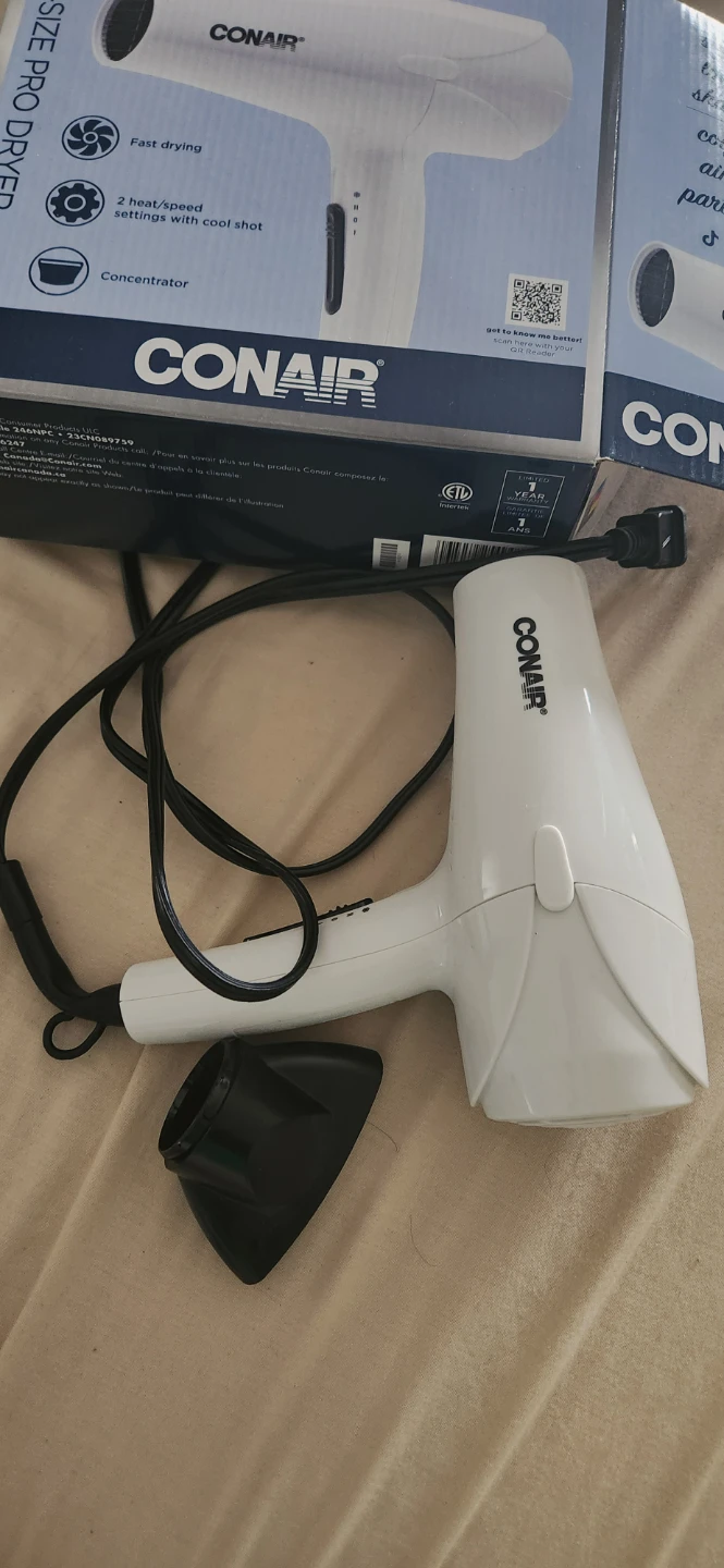 Conair Hair Dryer ⚽️ - photo 2