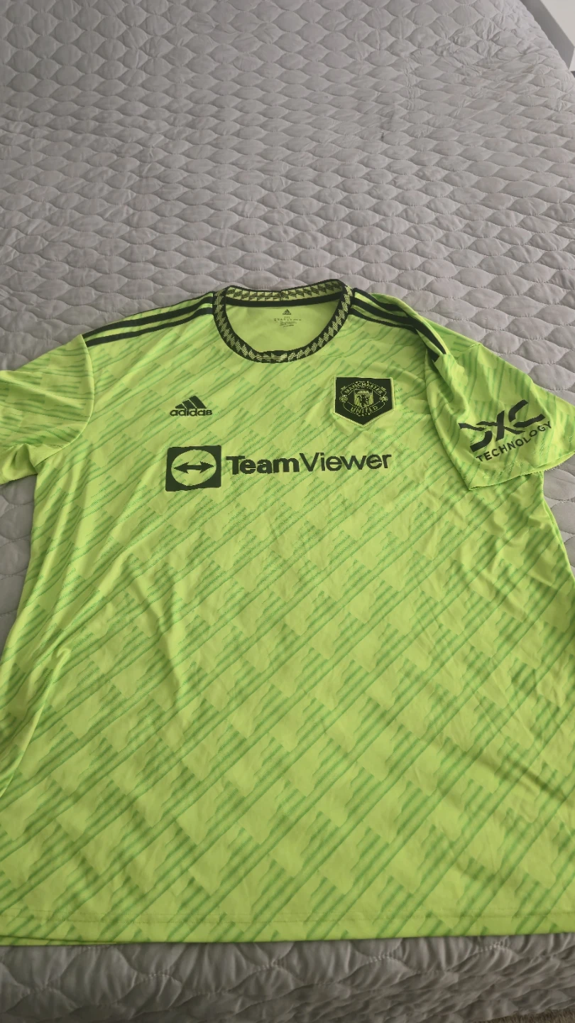 Adidas Manchester United 2XL Soccer Jersey