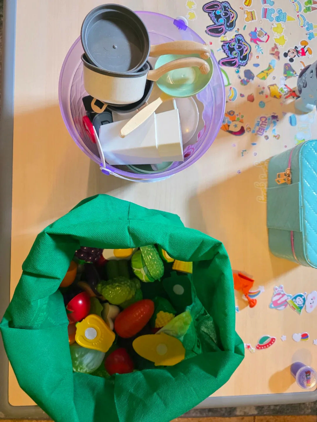 Little Tikes Play Kitchen with Accessories - photo 2