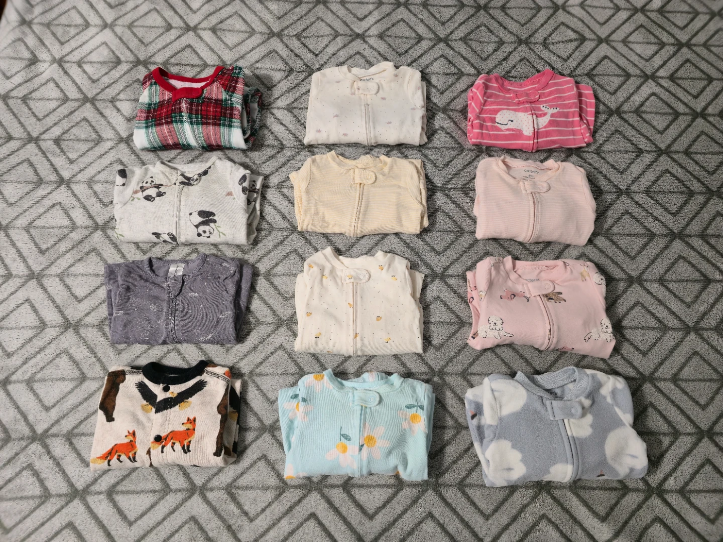 Huge Lot of Baby Items / Baby Girl Clothes / Baby Onesies - photo 3