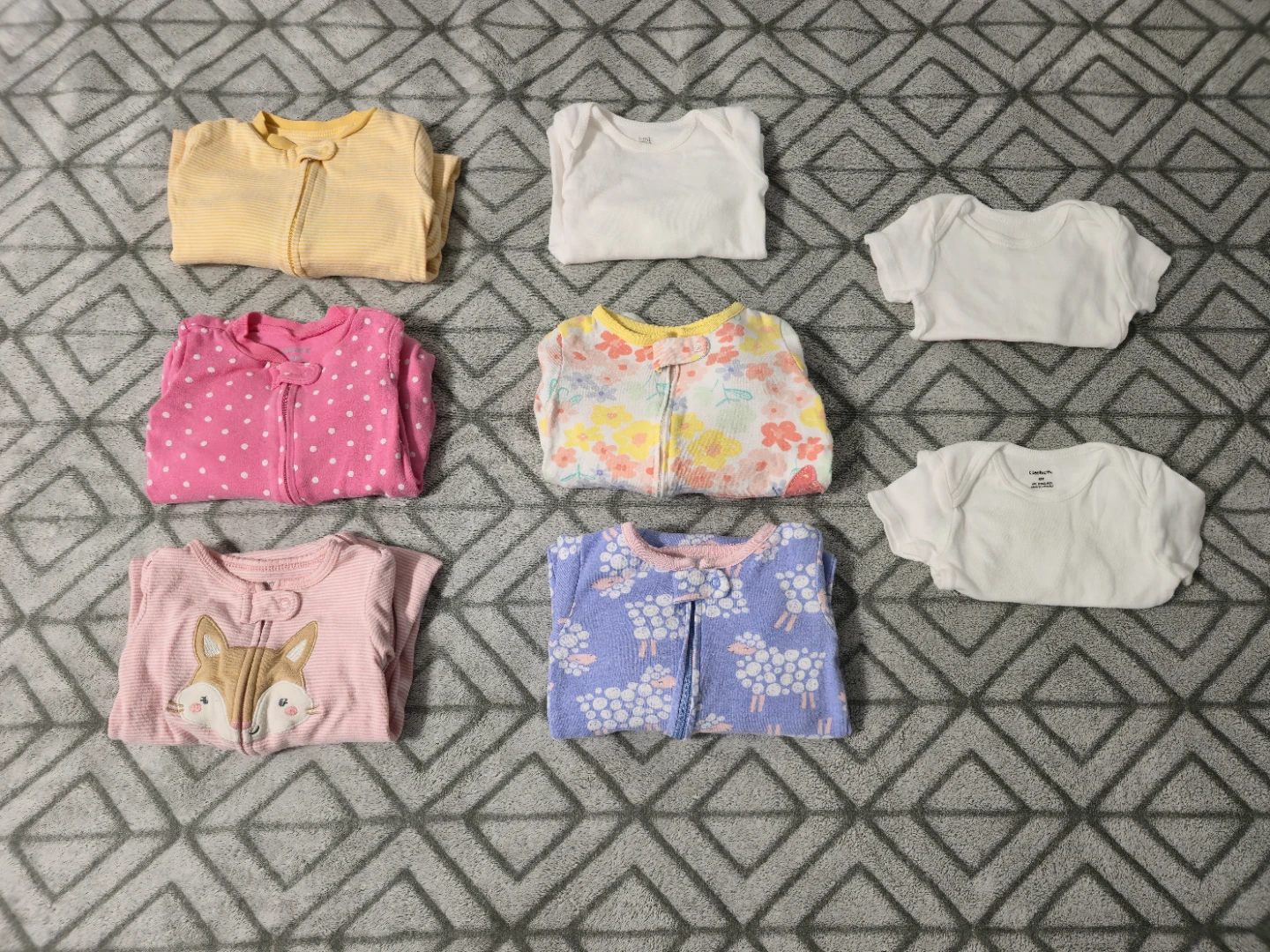 Huge Lot of Baby Items / Baby Girl Clothes / Baby Onesies - photo 5